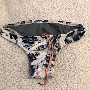 Jolyn clothing: printed European bottoms